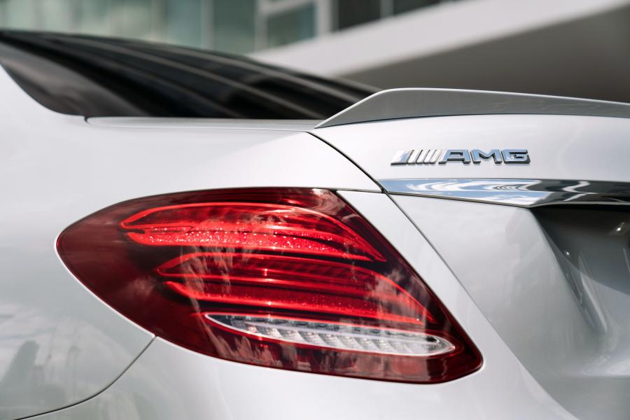 Детали экстерьера Mercedes-AMG E63 4Matic+ (W213) 2017 года  (AU) (фото 7 из 40)